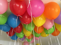 30 helium balloons