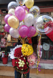 20 gas balloon with 1 Clear transparent Balloon 4 Bouquet of flowers Red Pink Yellow and red white