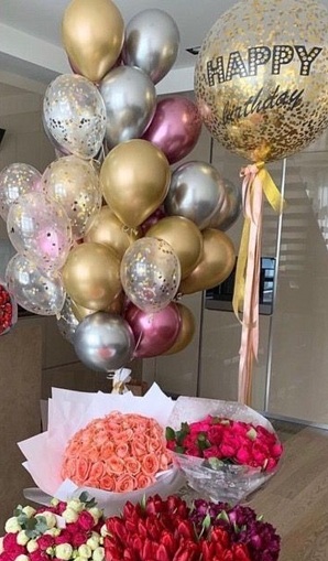 1 bubble confetti balloon with happy birthday print 4 bouquets of flowers 20 gold silver pink confetti helium balloons