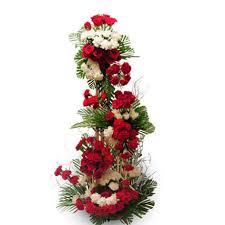 100 red and white Roses on a 4 ft stand Same day delivery for Pune