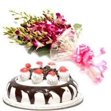 1/2 kg cake 10 orchids bouquet